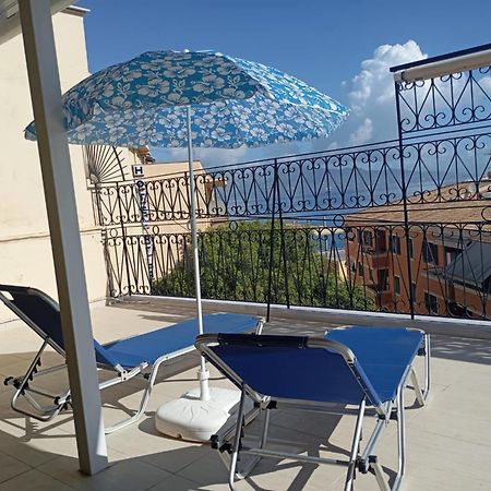 Kiki'S Penthouse Leilighet Corfu  Eksteriør bilde