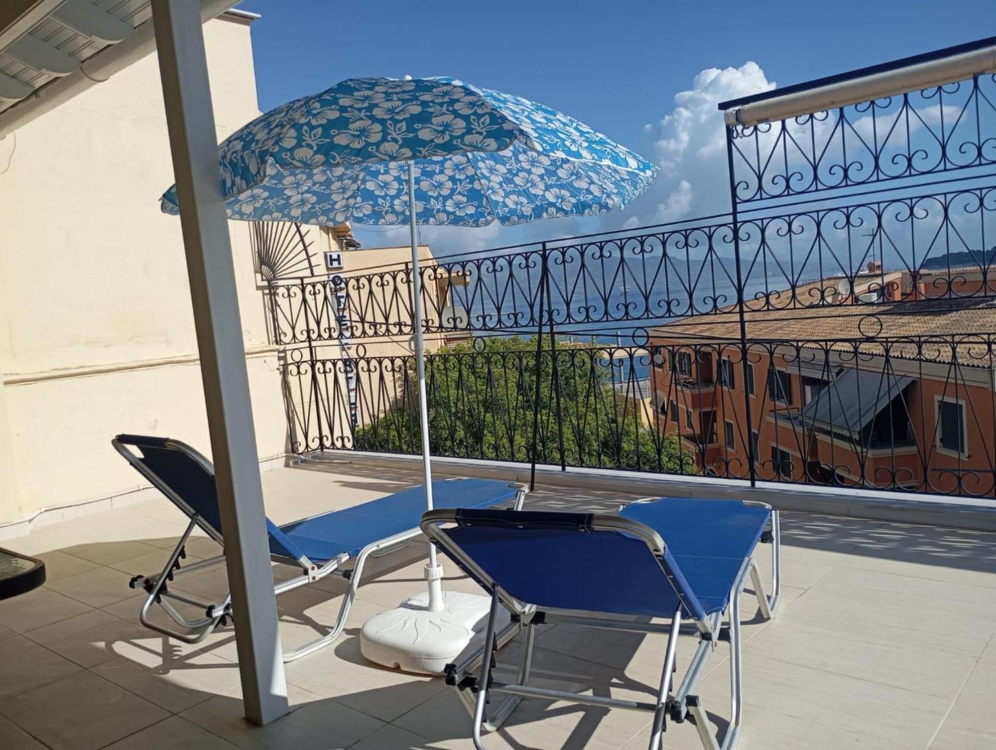 Kiki'S Penthouse Leilighet Corfu  Eksteriør bilde